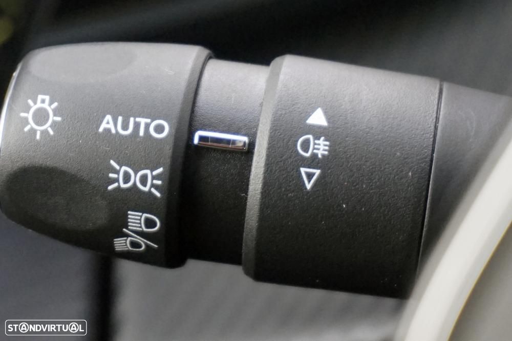 Peugeot 208 1.2 PureTech GT Line - 17