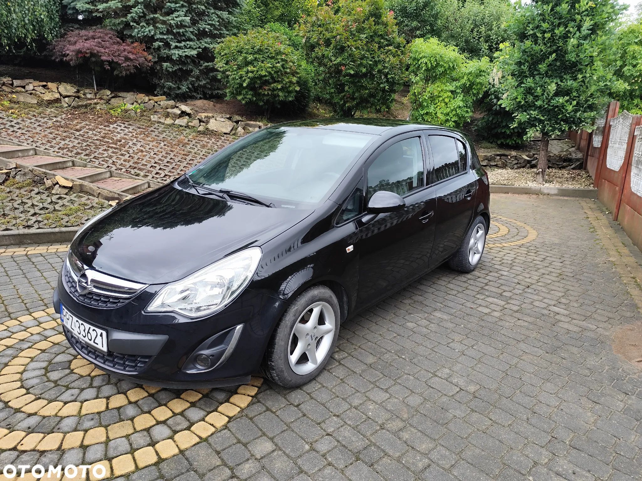 Opel Corsa 1.4 16V Active - 1