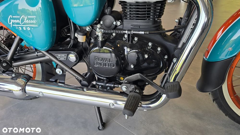 Royal Enfield Classic - 21