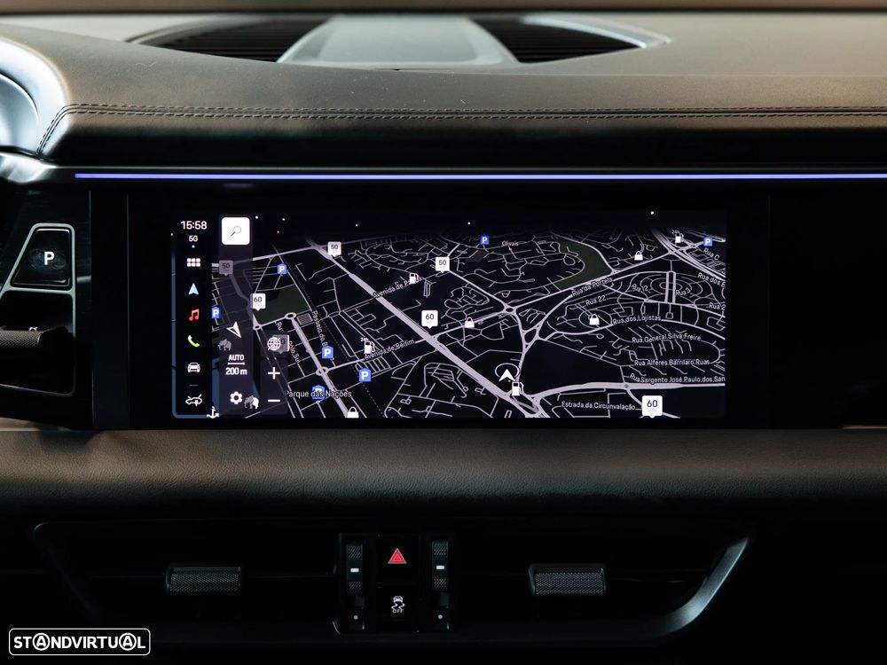 Porsche Macan Electric - 21