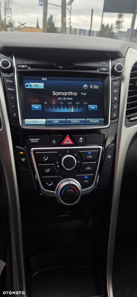 Hyundai i30 1.6 CRDi Premium - 26