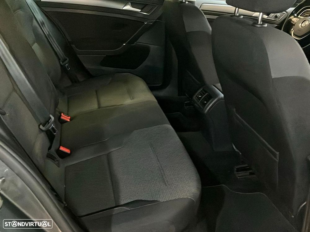 VW Golf Variant 1.5 TSI BM Confortline - 18