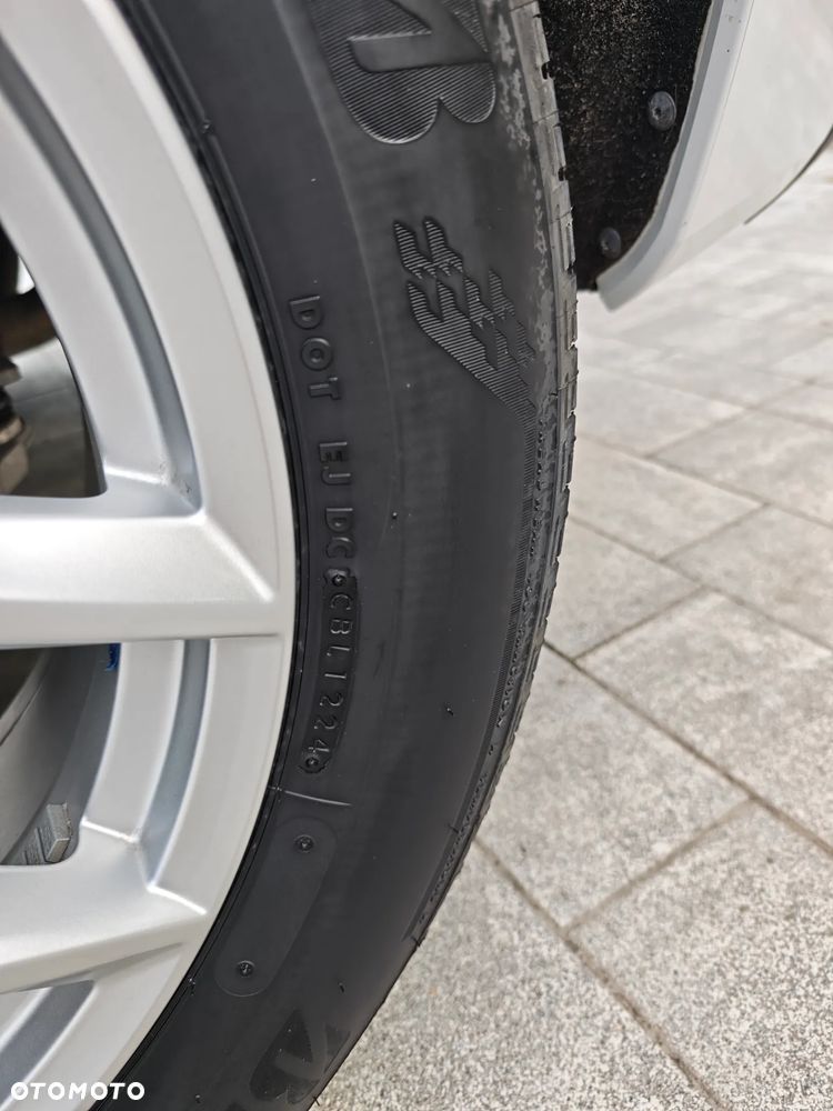Volvo XC 60 T5 AWD Momentum - 17