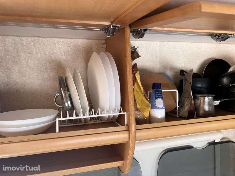 Arenda T0 caravana na natureza - Grande imagem: 2/10