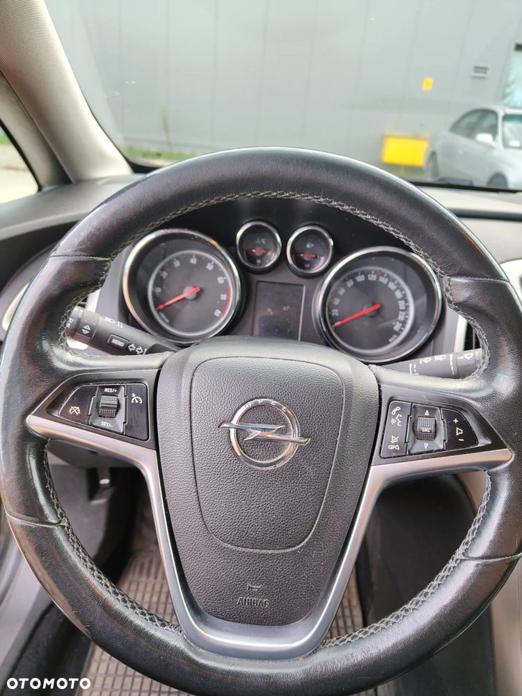 Opel Astra 1.4 T Sport - 6