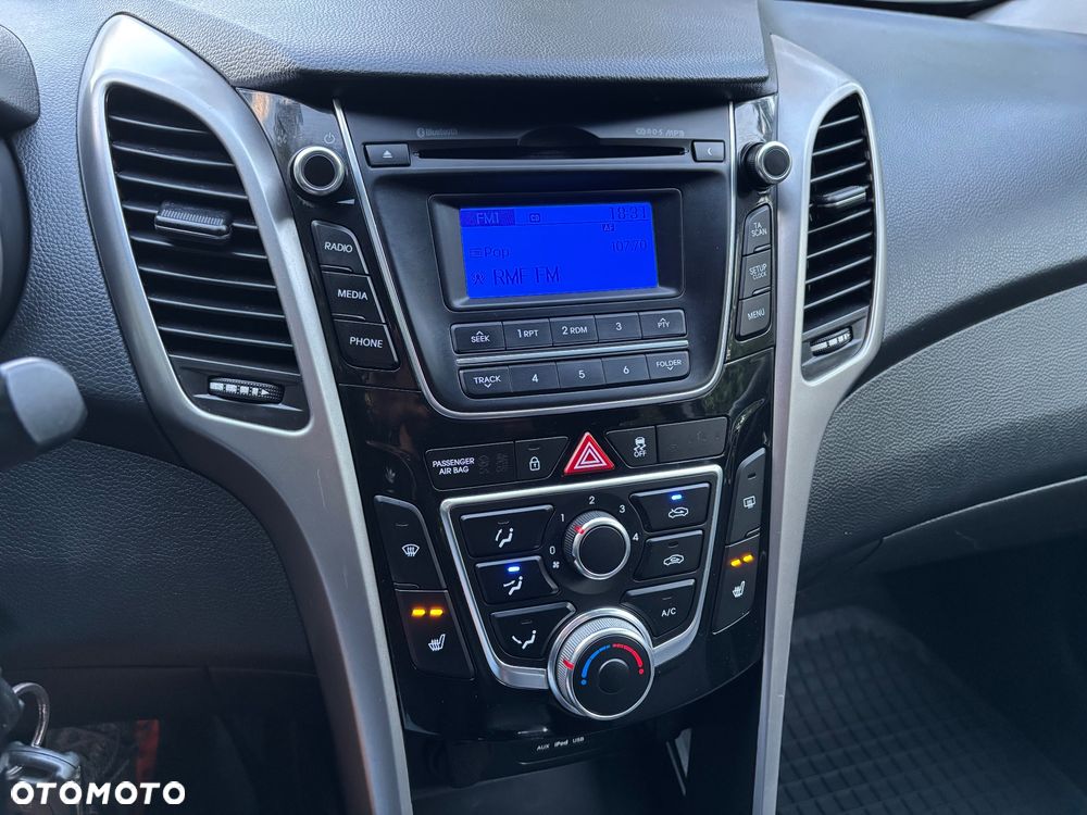 Hyundai i30 - 16