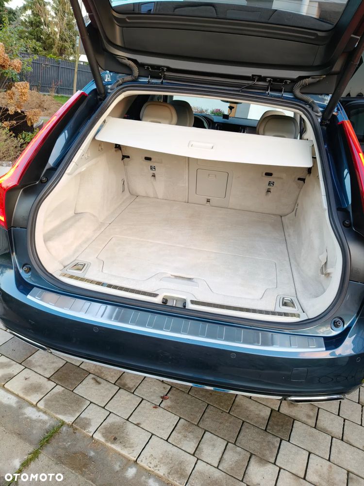 Volvo V90 D4 Inscription - 16