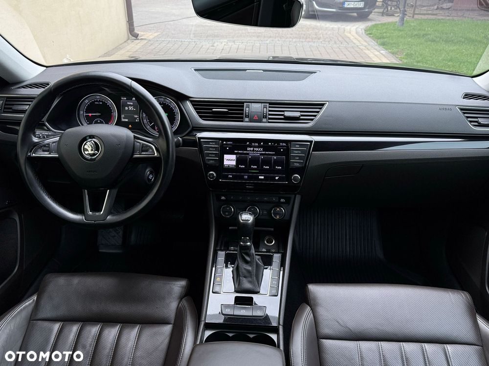 Skoda Superb 2.0 TDI 4x4 DSG L&K - 15