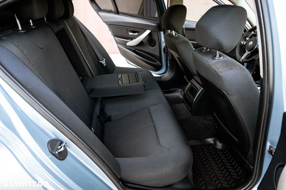 BMW Seria 3 - 20