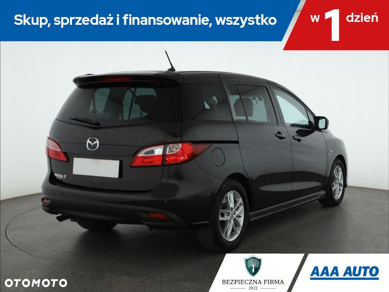 Mazda 5 - 6