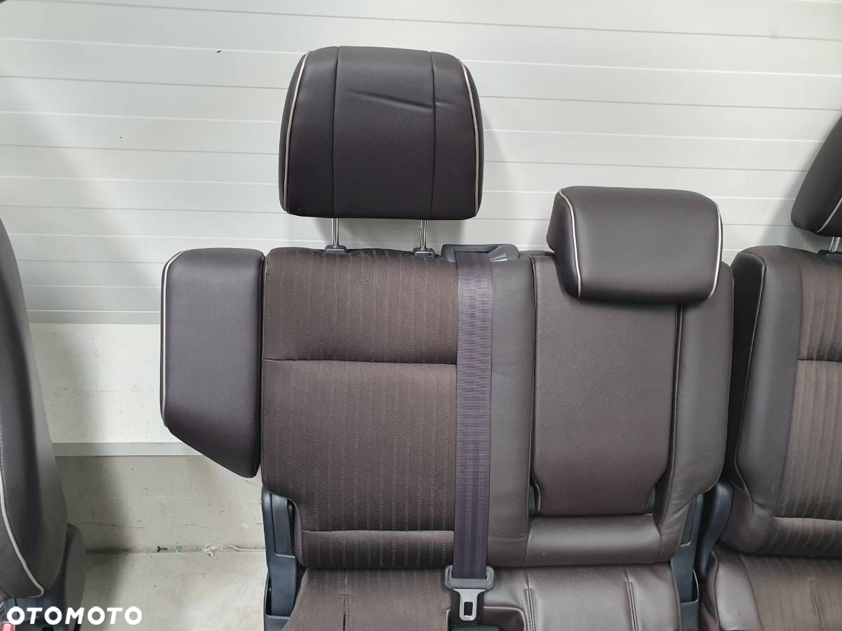 FOTELE KANAPA BOCZKI WNĘTRZE KOMPLET 7 OSÓB MITSUBISHI PAJERO IV EU - 19