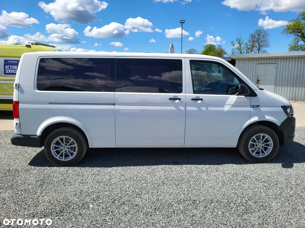 Volkswagen Caravelle - 5