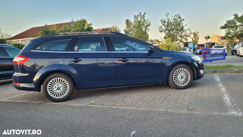 Ford Mondeo 2.0 TDCi Ghia - 9