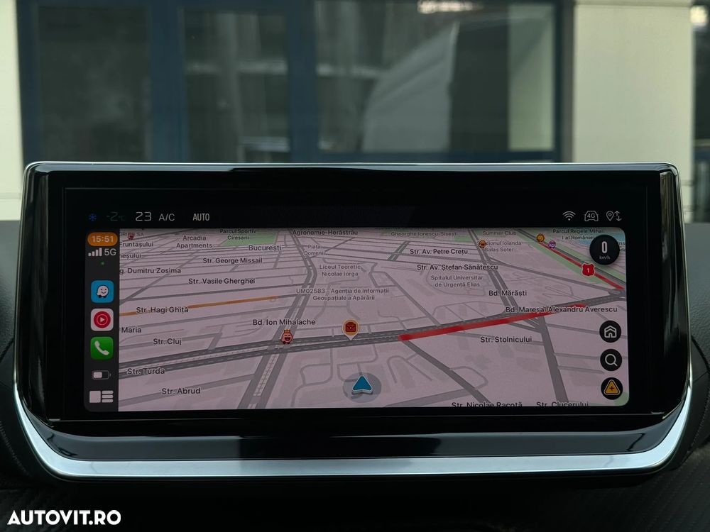 Peugeot 2008 PureTech 100 Stop&Start Allure - 24