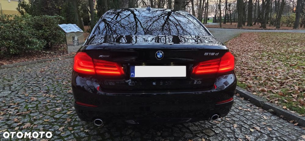 BMW Seria 5 518d - 19