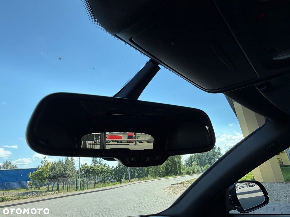 Audi A4 Avant 2.0 TDI DPF S line Sportpaket - 33