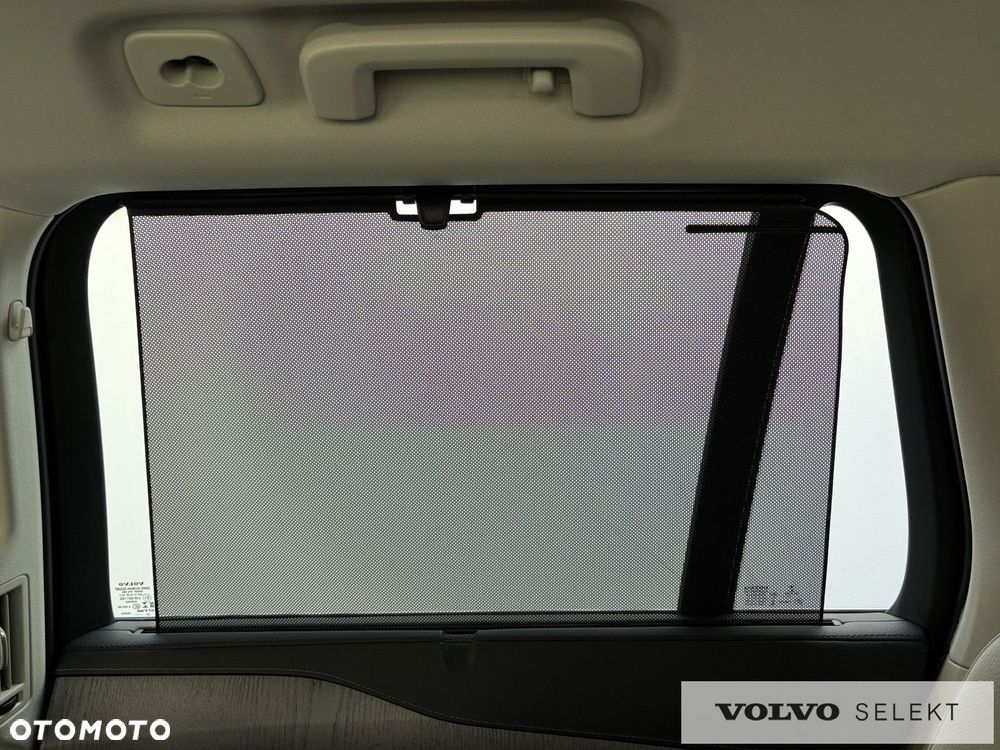 Volvo XC 90 - 16