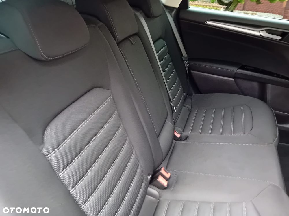 Ford Mondeo 2.0 TDCi Start-Stopp Titanium - 29