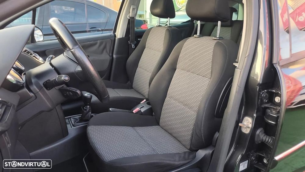Peugeot 207 SW 1.4 VTi Sportium - 17