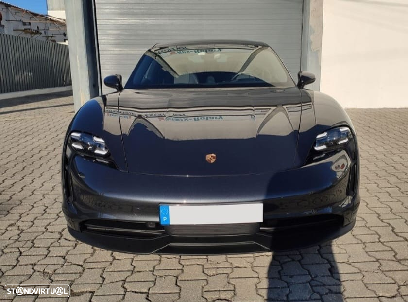 Porsche Taycan 4S - 54