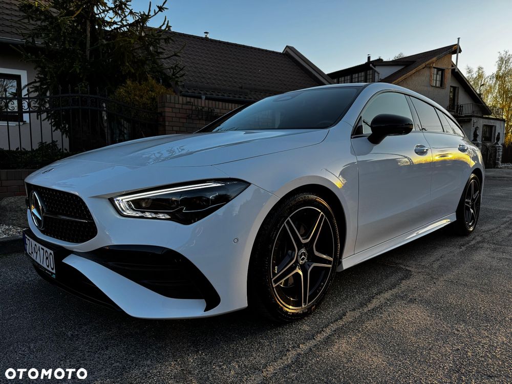 Mercedes-Benz CLA 200 AMG Line 7G-DCT - 7