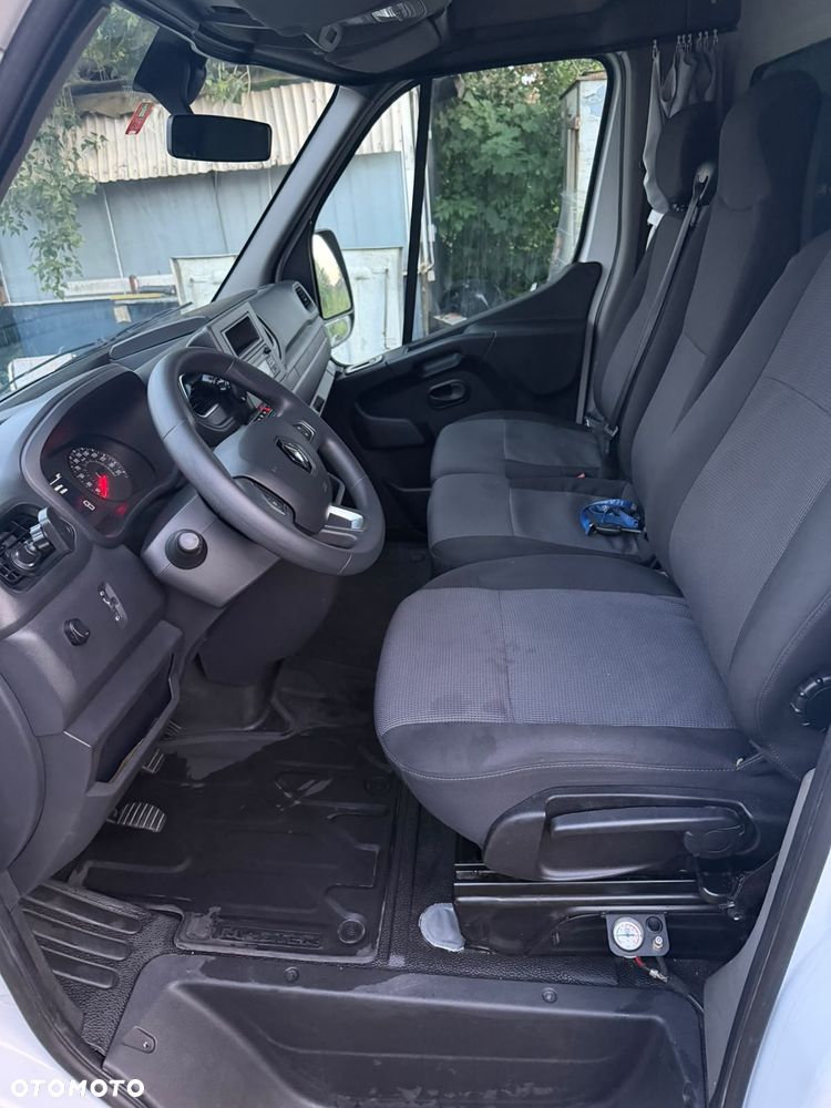 Renault Master - 10