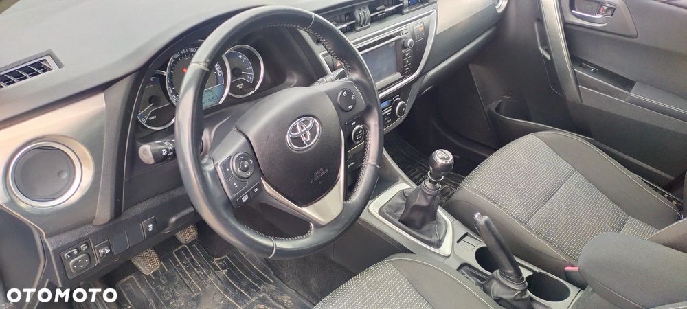 Toyota Auris 1.4 D-4D Edition - 13