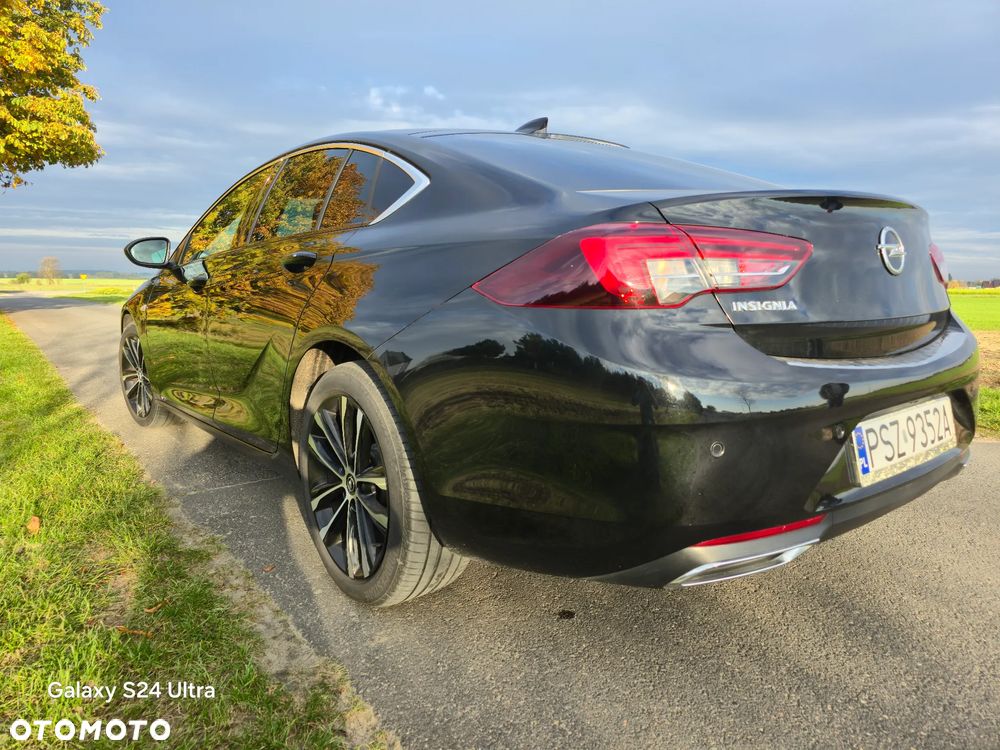 Opel Insignia - 12