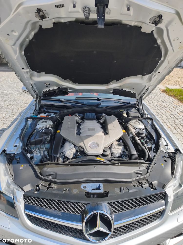 Mercedes-Benz SL 63 AMG SPEEDSHIFT MCT - 33
