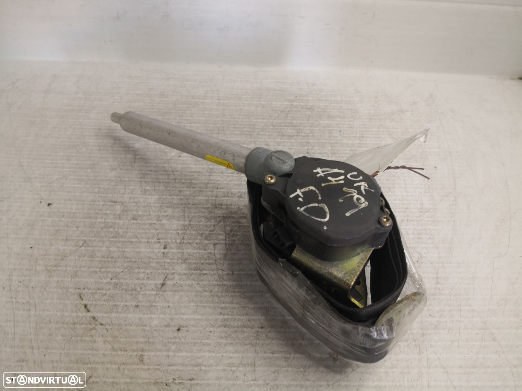 Cinto Frente Dto Audi A4 Avant (8D5, B5) - 1