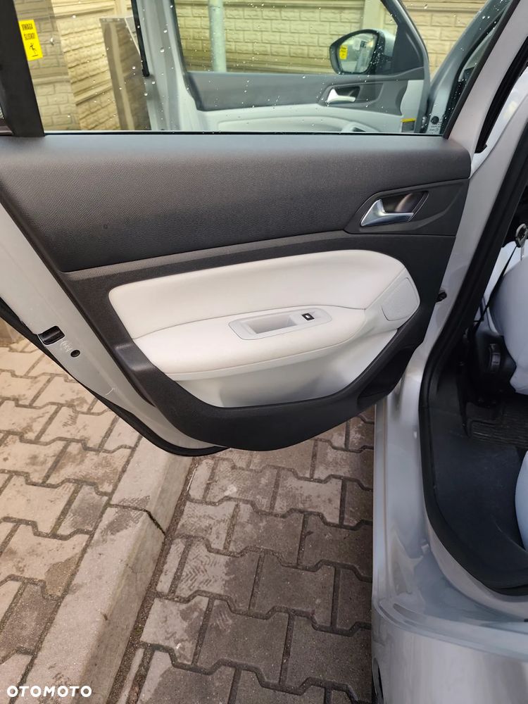 Peugeot 308 1.6 THP Allure - 32