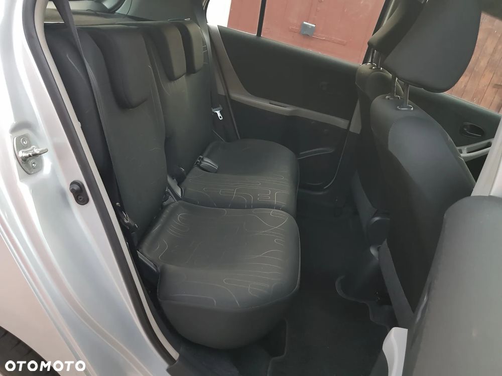 Toyota Yaris 1.33 Luna - 11