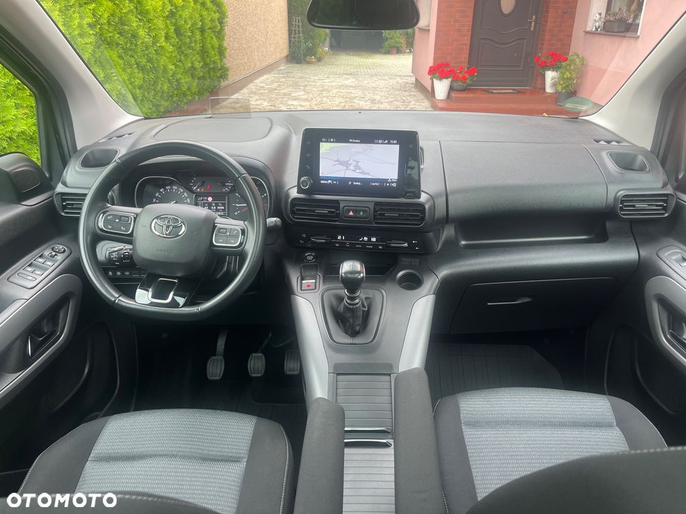 Toyota Proace City - 11