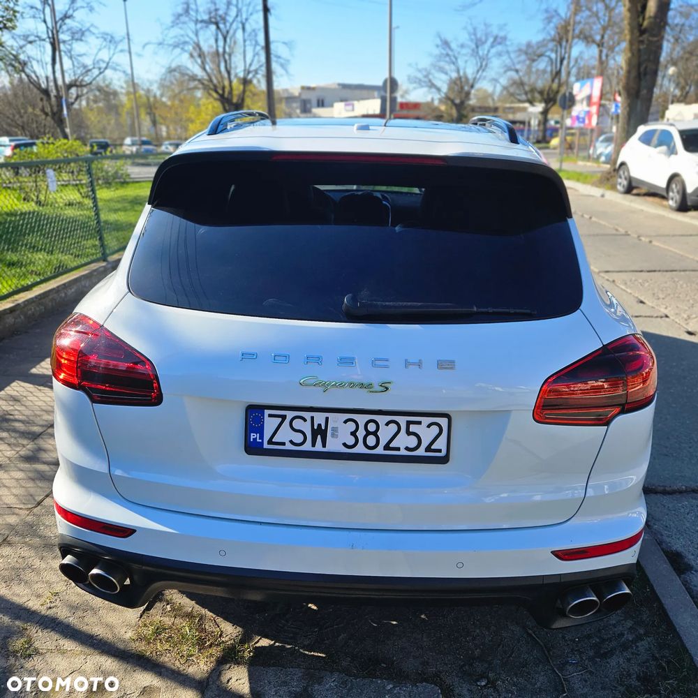 Porsche Cayenne S E-Hybrid Platinum Edition - 9