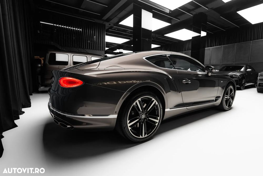 Bentley Continental V8 - 9