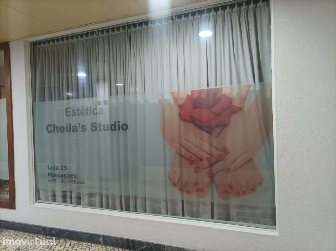Loja arrendada à venda no Mouras Shopping Center – Lumiar - Grande imagem: 4/19