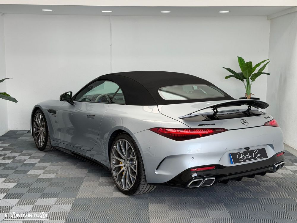 Mercedes-Benz SL 63 AMG 4Matic+ - 29