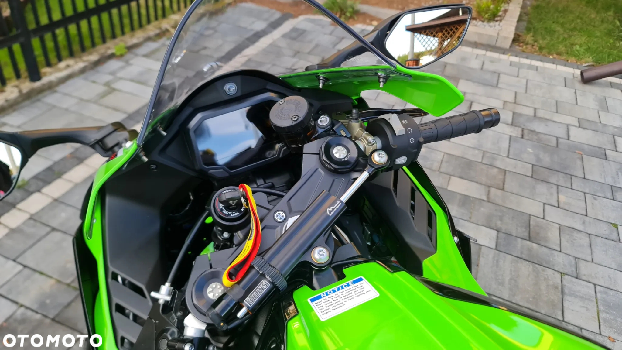 Kawasaki ZX - 9