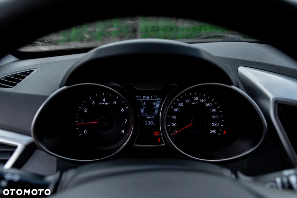 Hyundai Veloster 1.6 Style - 19