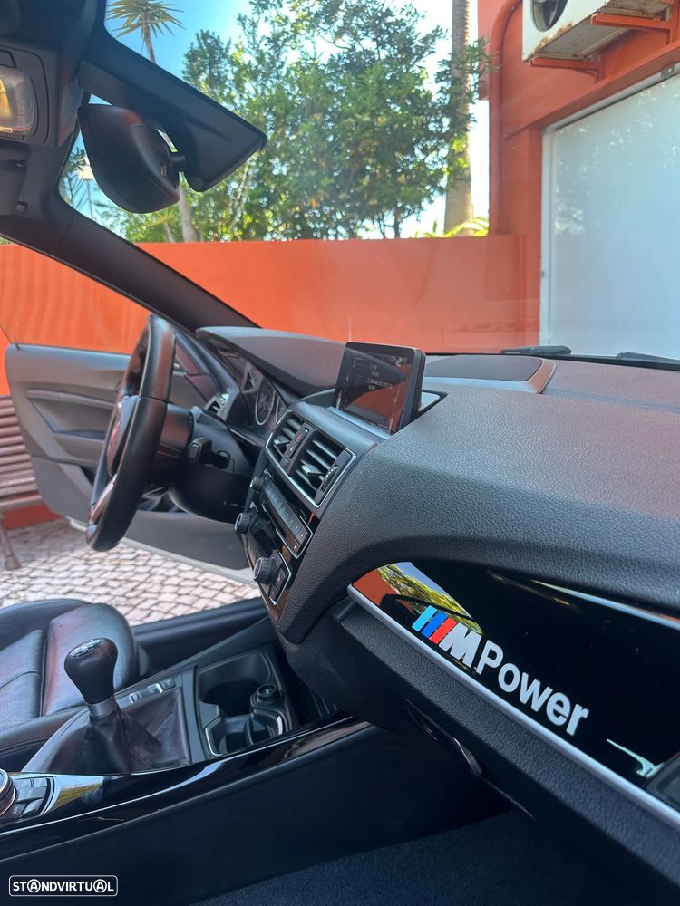BMW 220 d Cabrio Pack M - 13