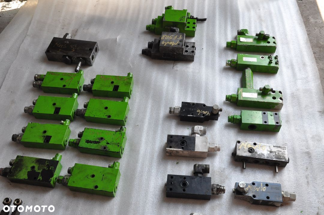 ZAMEK HYDRAULICZNY MERLO - 4