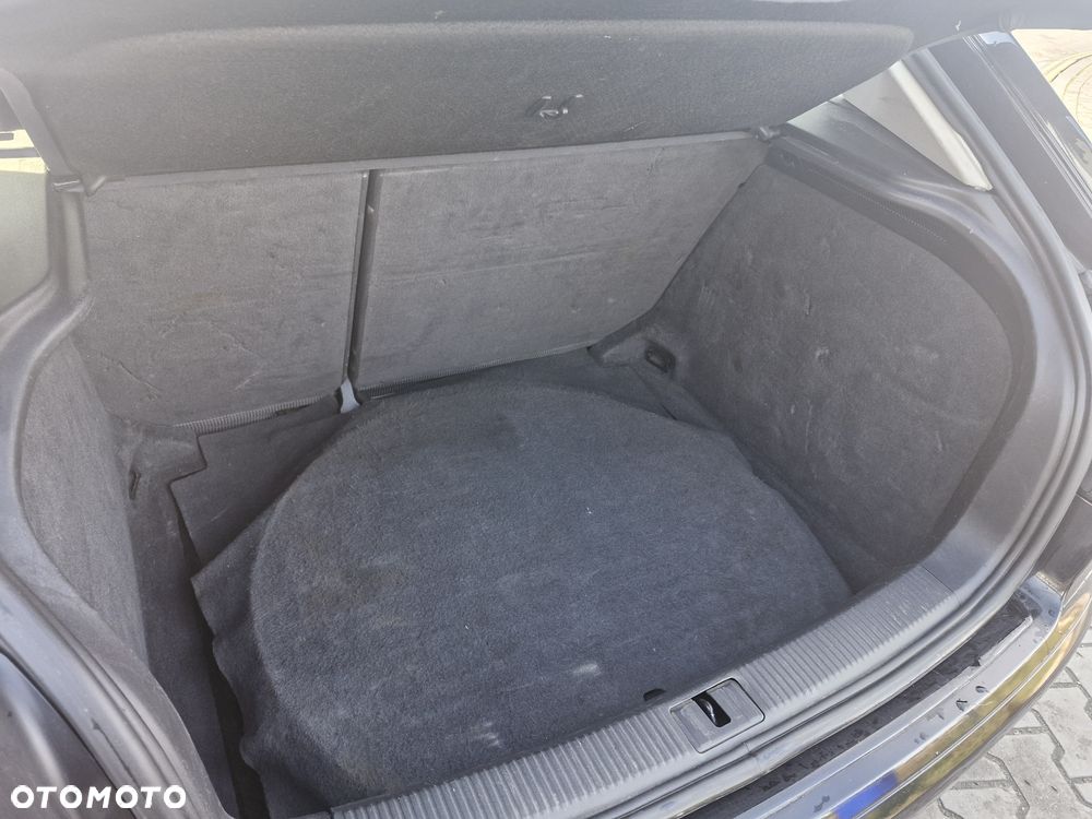 Audi A3 3-drzwiowe - 8