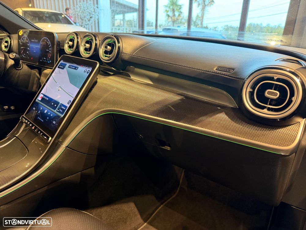 Mercedes-Benz C 300 e AMG Line - 27