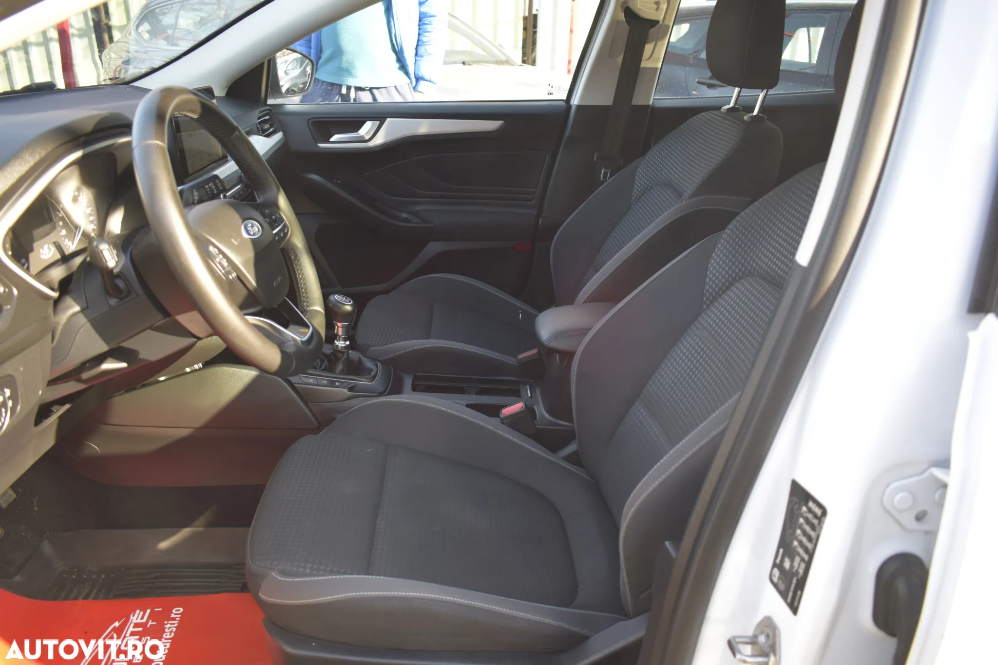 Ford Focus 1.5 EcoBlue Connected - 8
