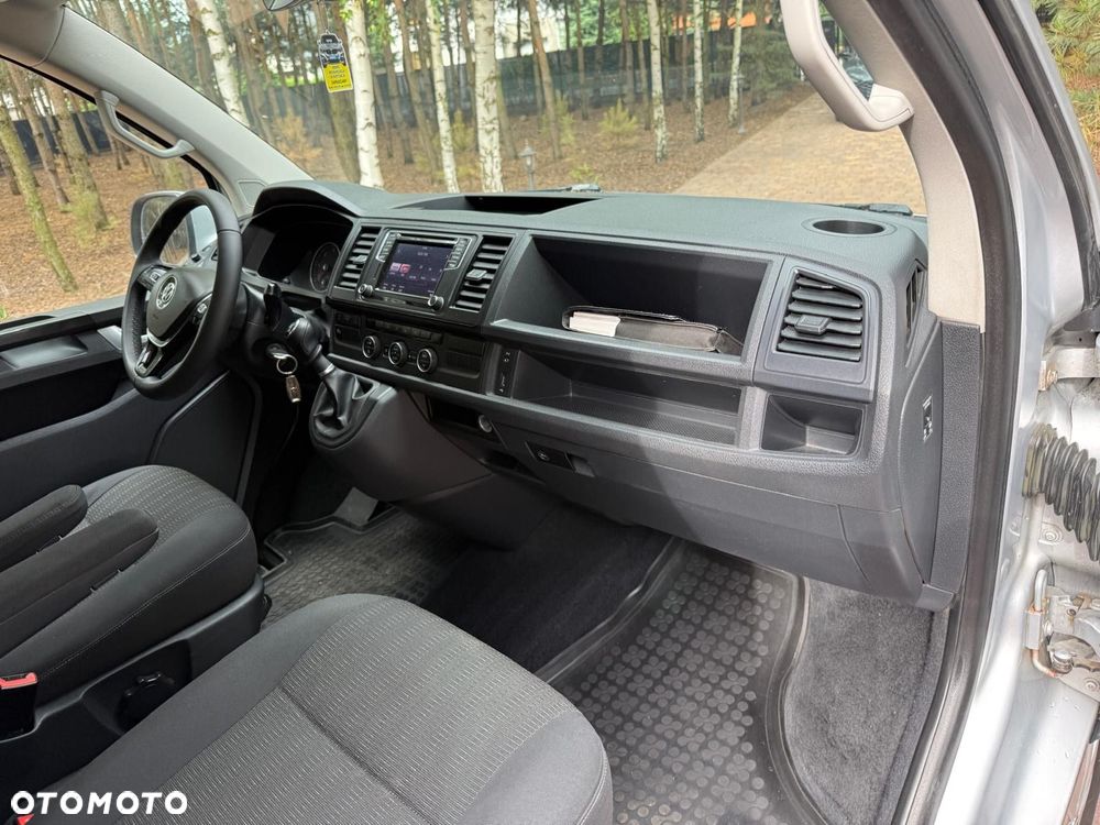 Volkswagen Caravelle 2.0 TDI L1 Highline - 17