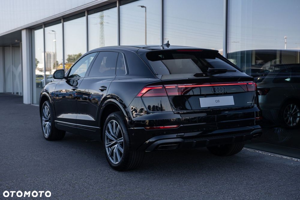 Audi Q8 - 4