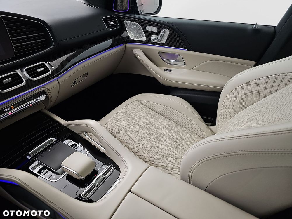 Mercedes-Benz GLS - 34