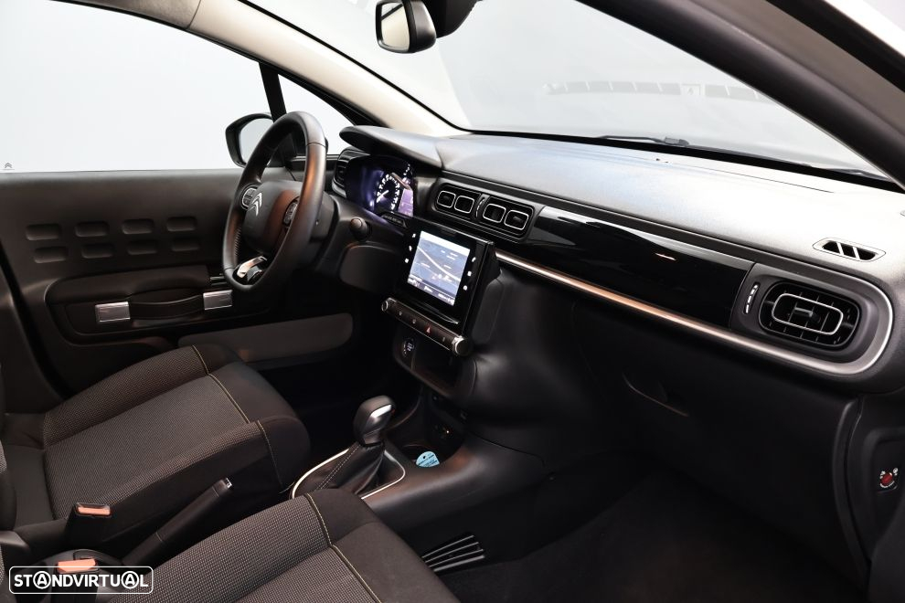 Citroën C3 1.2 PureTech Max EAT6 - 22