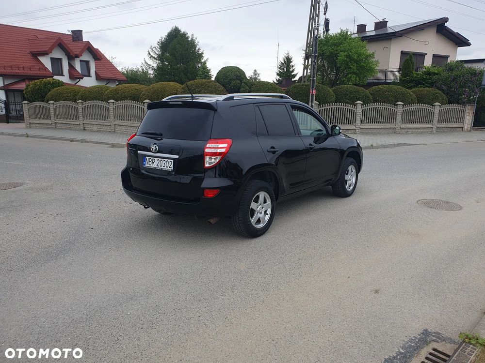 Toyota RAV4 2.0 VVT-i Sol - 11