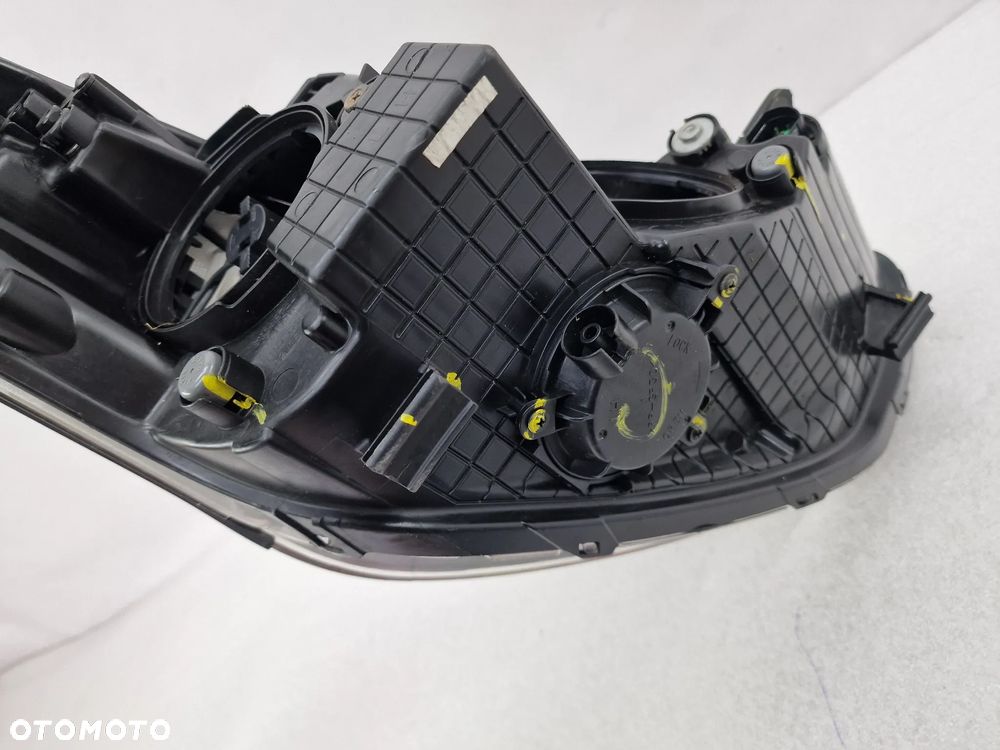 HYUNDAI I30 II 12- LEWA LAMPA PRZEDNIA PRZÓD , NR 92101-A6020 , NR AUKCJI LA519 - 16